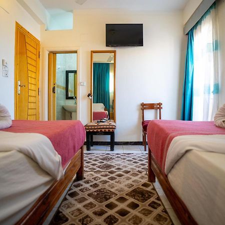 Venus Hotel Luxor 日本人 大歓迎 Ngoại thất bức ảnh
