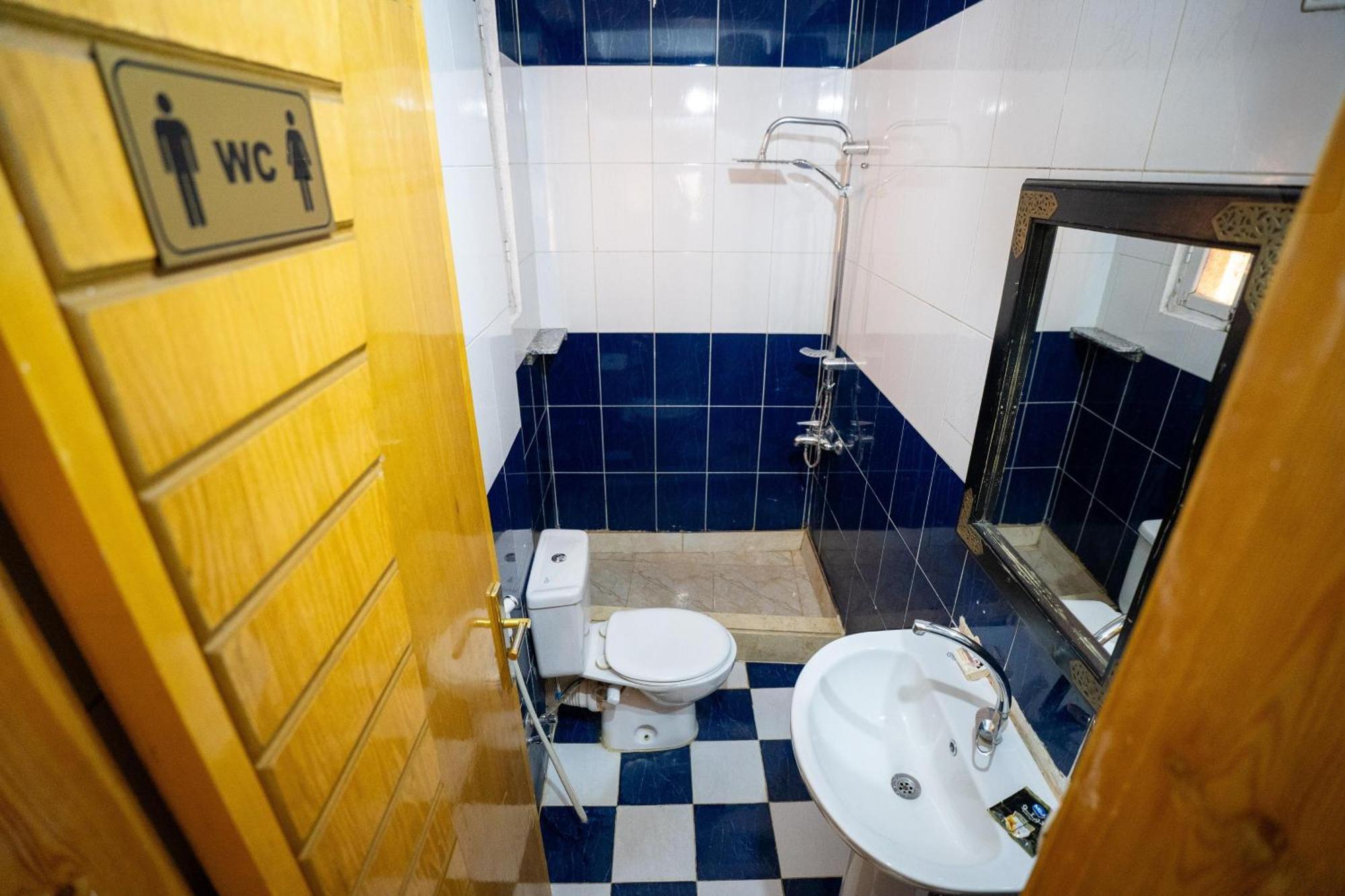 Venus Hotel Luxor 日本人 大歓迎 Ngoại thất bức ảnh