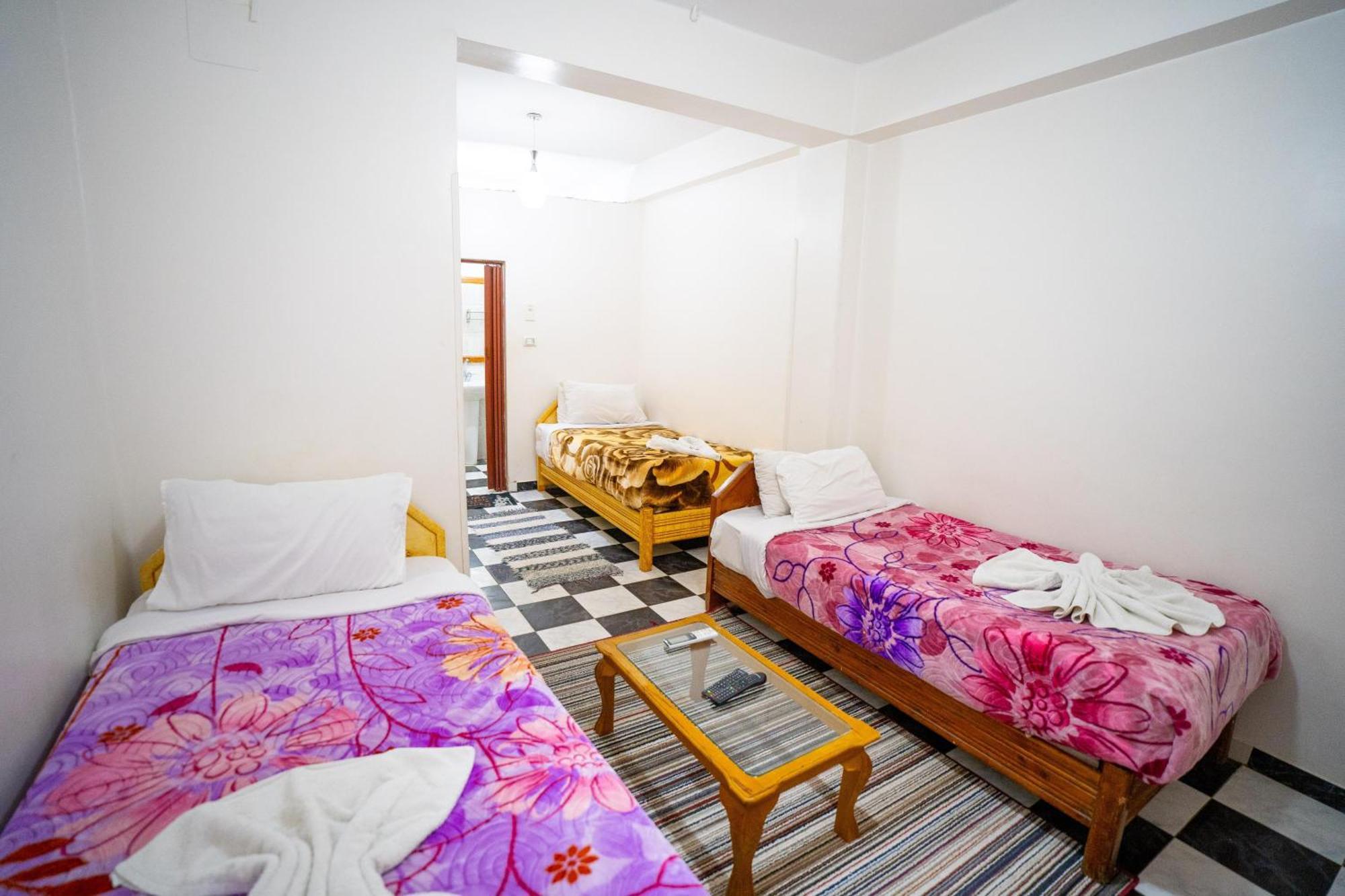Venus Hotel Luxor 日本人 大歓迎 Ngoại thất bức ảnh
