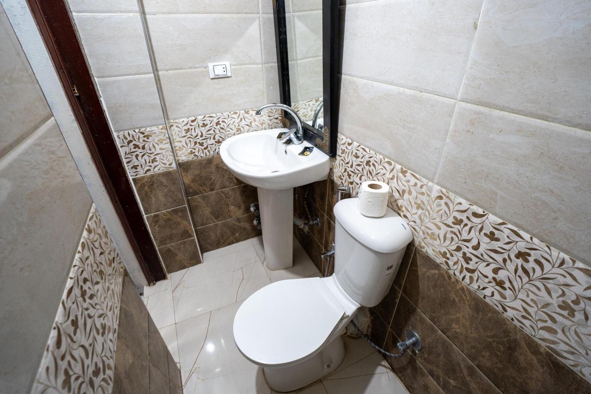 Venus Hotel Luxor 日本人 大歓迎 Ngoại thất bức ảnh